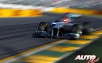 Michael Schumacher con el Mercedes AMG F1 W03 en el circuito Albert Park de Melbourne, durante el Gran Premio de Australia de Fórmula 1 de 2012.