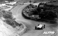 Rudolf Caracciola llevó su Mercedes W154 hasta la tercera posición en el XII ADAC Eifelrennen de 1939, disputado en el circuito de Nürburgring.