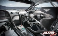 Bentley Continental GT3 – Interiores