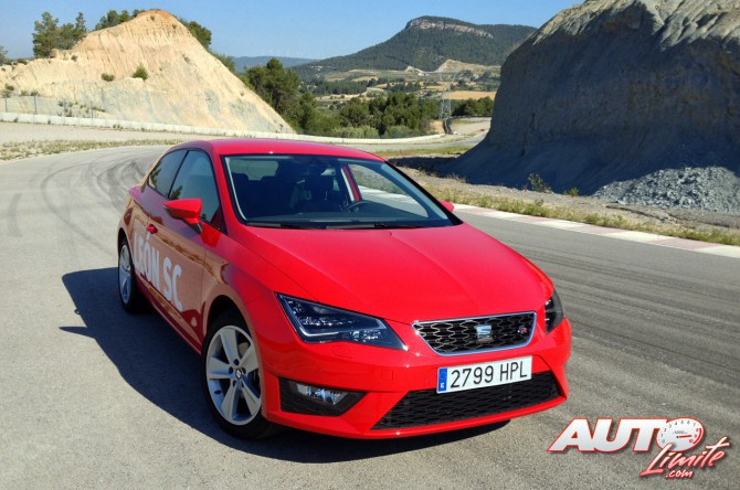 Seat Leon SC_experience_01 670x444