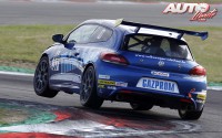 Markku Alen durante la prueba disputada en el circuito de Nürburgring, puntuable para la Volkswagen Scirocco R Cup 2013.