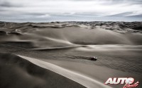 Stephane Peterhansel con el Peugeot 2008 DKR en la 9ª etapa del Rally Dakar 2015, disputada entre las localidades chilenas de Iquique y Calama.